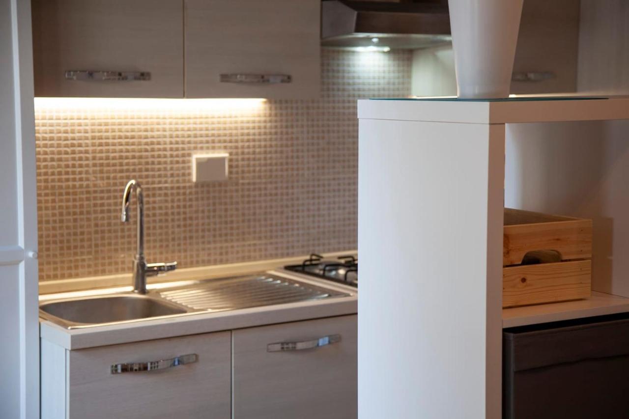 Апартаменты Casa Q163A Tuscolana Next To Metro Рим Экстерьер фото